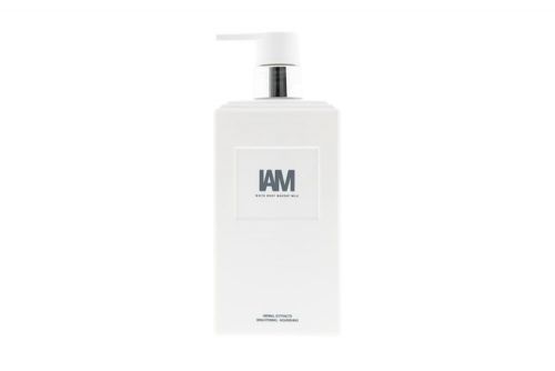 IAM WHITE BODY MAKEUP MILK